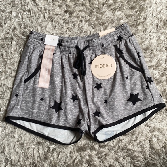 Indero Pants - NWT Indero soft shorts